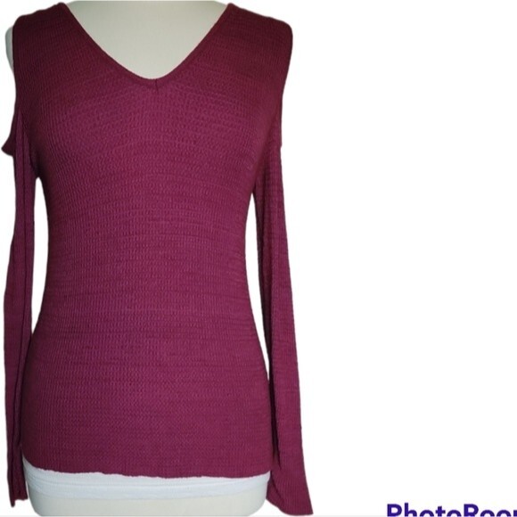 ABSOLUTELY CREATIVE WW WAFFLEKNIT COLD SHOULDER TOP - M - Picture 2 of 11